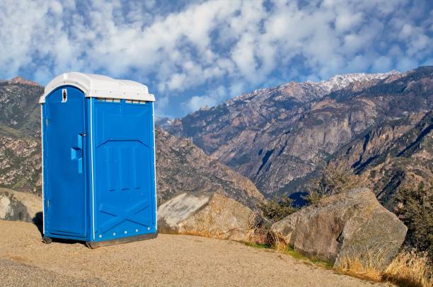 Porta potty delivery and setup in Fairview, UT
